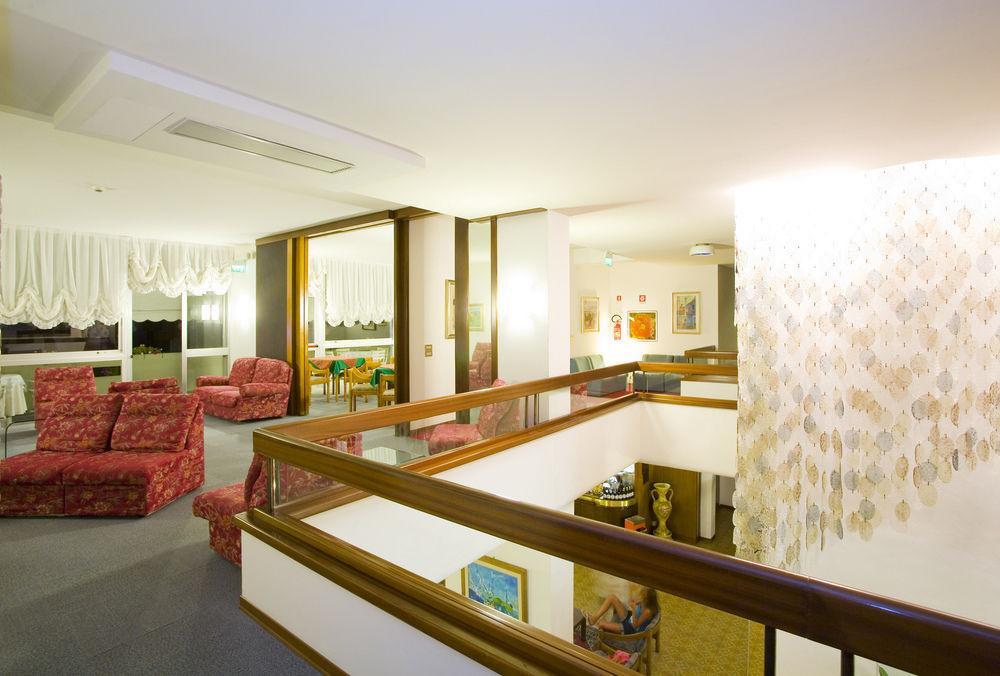 Hotel Metropol Caorle Exterior photo