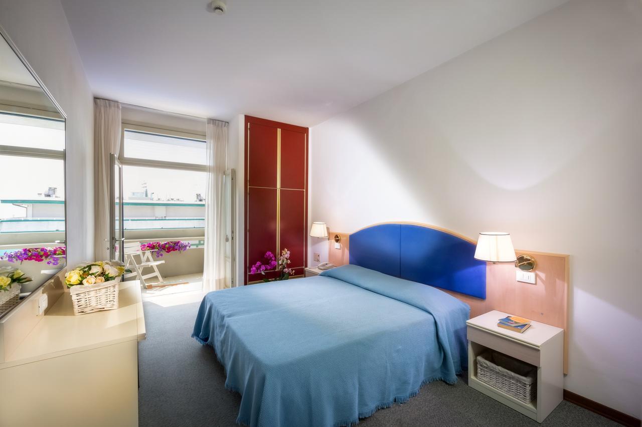 Hotel Metropol Caorle Exterior photo
