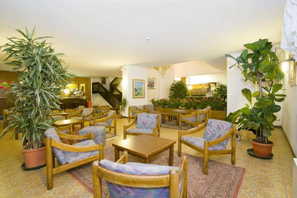 Hotel Metropol Caorle Exterior photo